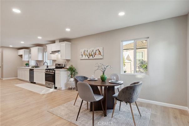 Dining room, Interior, Kitchen, Recessed Lighting, Stainless Steel Appliances, Wood Texture Flooring