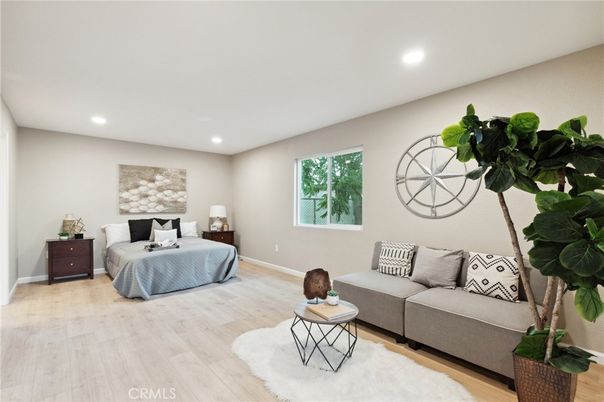 Bedroom, Interior, Recessed Lighting, Wood Texture Flooring