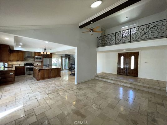 Chandelier, Interior, Kitchen, Recessed Lighting, Stainless Steel Appliances