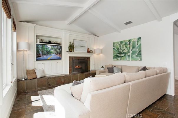 Fireplace, Interior, Living room