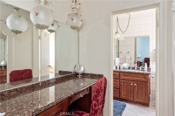 Bathroom, Dual Sink Vanities, Interior, Pendant Lights