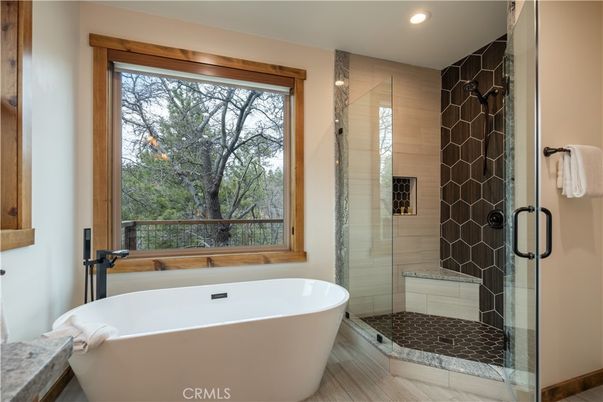 Bathroom, Free Standing Baths, Glass Shower, Interior, Recessed Lighting
