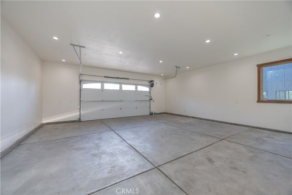 Garage, Interior, Recessed Lighting