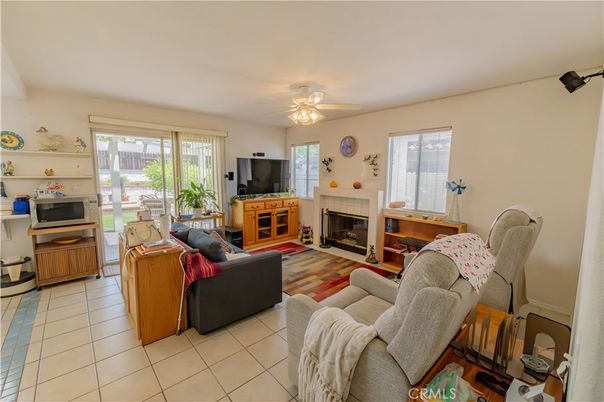 Fireplace, Interior, Living room