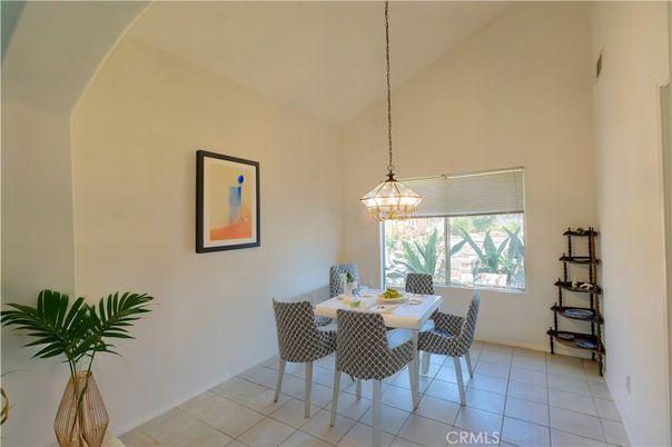 Dining room, Interior, Pendant Lights
