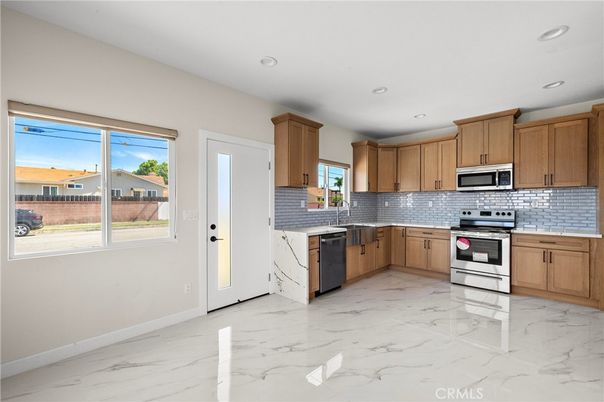 Interior, Kitchen, Marble, Recessed Lighting, Stainless Steel Appliances