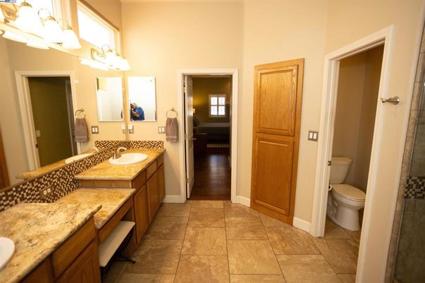 Bathroom, Dual Sink Vanities, Interior, Wood Texture Flooring