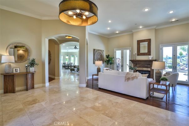 Chandelier, Fireplace, Interior, Living room, Recessed Lighting