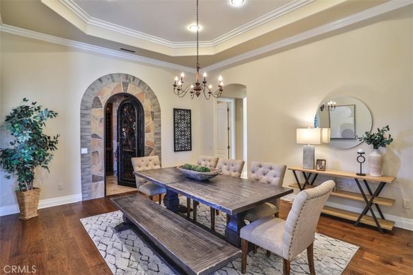 Chandelier, Dining room, Interior, Recessed Lighting, Wood Texture Flooring