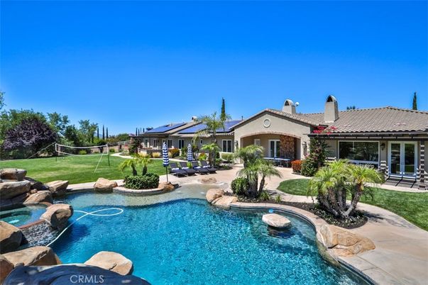 Exterior, Pool, Solar Panels