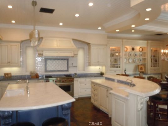 Chandelier, Interior, Kitchen, Pendant Lights, Recessed Lighting, Stainless Steel Appliances, Wood Texture Flooring
