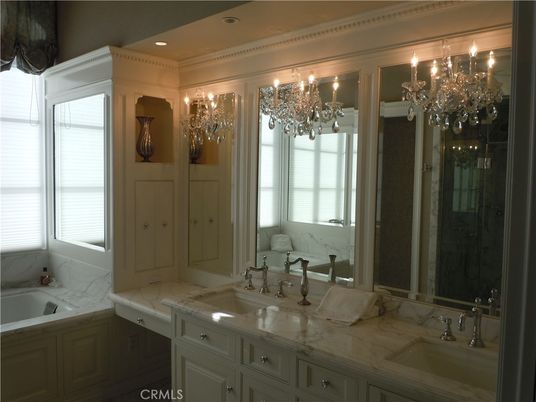 Bathroom, Chandelier, Dual Sink Vanities, Interior, Recessed Lighting