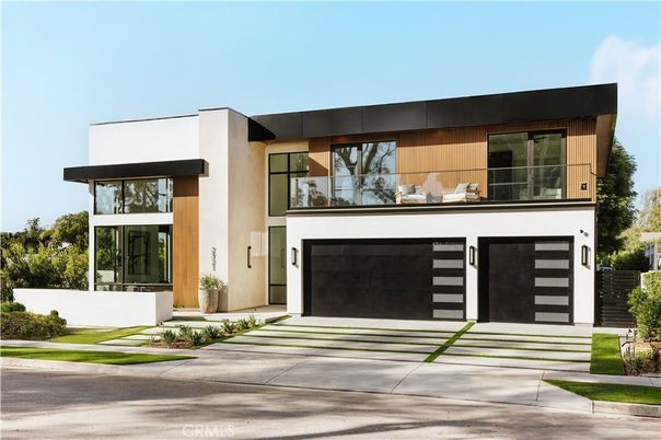 Attached, Exterior, Facade, Modern