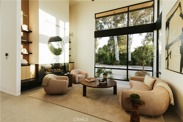 Fireplace, Interior, Living room