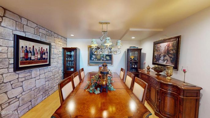 Chandelier, Dining room, Interior, Recessed Lighting, Stone Walls