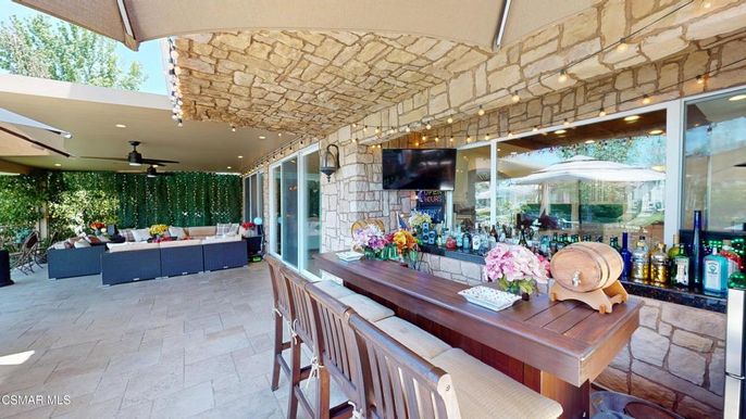 Exterior, Recessed Lighting