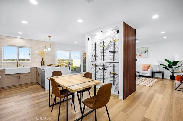 Dining room, Interior, Kitchen, Pendant Lights, Recessed Lighting, Wine Storage, Wood Texture Flooring