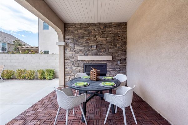 Exterior, Fireplace