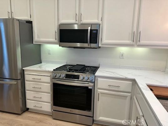 Interior, Kitchen, Stainless Steel Appliances, Wood Texture Flooring