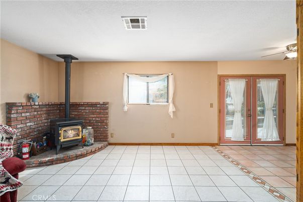Empty room, Fireplace, Interior