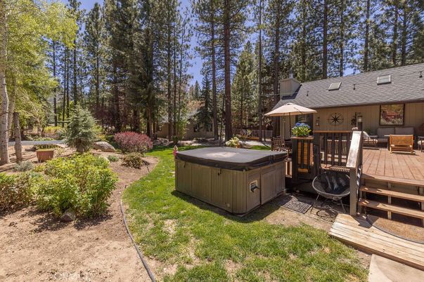Backyard, Exterior, Hot Tub