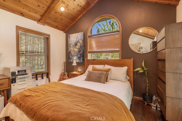 Bedroom, Interior, Recessed Lighting, Wooden Beams, Wooden Ceilings, Wood Texture Flooring