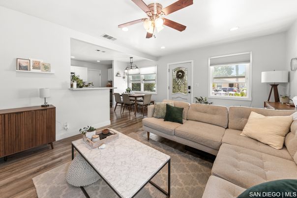 Dining room, Interior, Living room, Pendant Lights, Recessed Lighting, Wood Texture Flooring