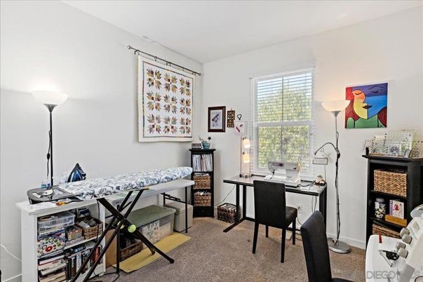 Home Office, Interior