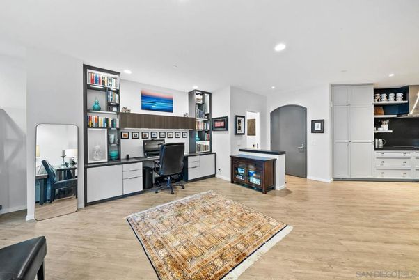Home Office, Interior, Recessed Lighting, Wood Texture Flooring