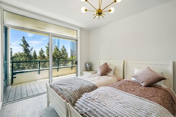 Bedroom, Interior, Pendant Lights, Wood Texture Flooring