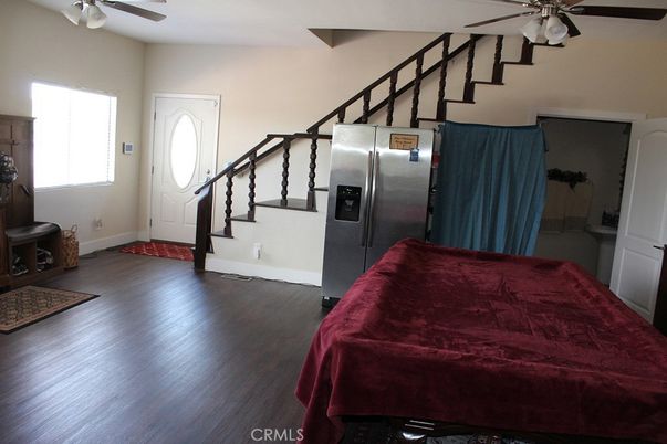Bedroom, Interior, Kitchen, Stainless Steel Appliances, Wood Texture Flooring