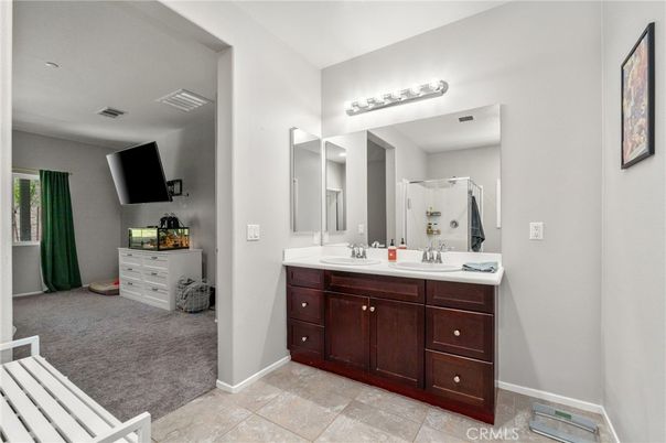 Bathroom, Dual Sink Vanities, Interior