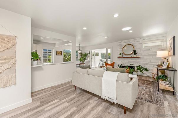 Interior, Living room, Pendant Lights, Recessed Lighting, Stone Walls, Wood Texture Flooring