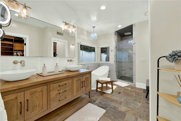 Bathroom, Chandelier, Dual Sink Vanities, Free Standing Baths, Glass Shower, Interior, Recessed Lighting