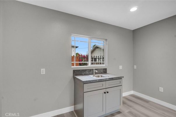 Bathroom, Interior, Recessed Lighting, Wood Texture Flooring