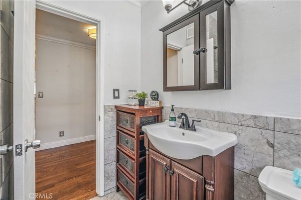 Bathroom, Interior, Wood Texture Flooring