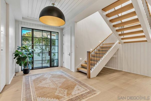 Interior, Pendant Lights, Wood Texture Flooring