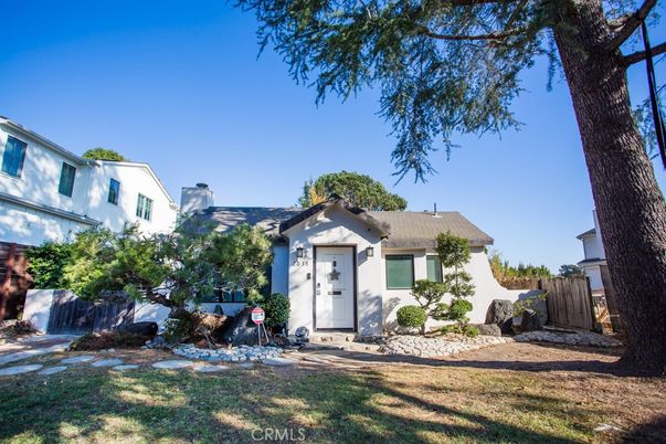 Backyard, Exterior, Facade, Spanish Mediterranean