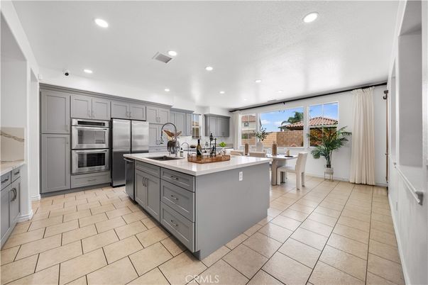 Dining room, Interior, Kitchen, Recessed Lighting, Stainless Steel Appliances