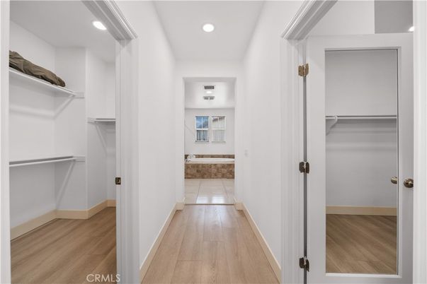 Interior, Recessed Lighting, Walk-in Closets, Wood Texture Flooring