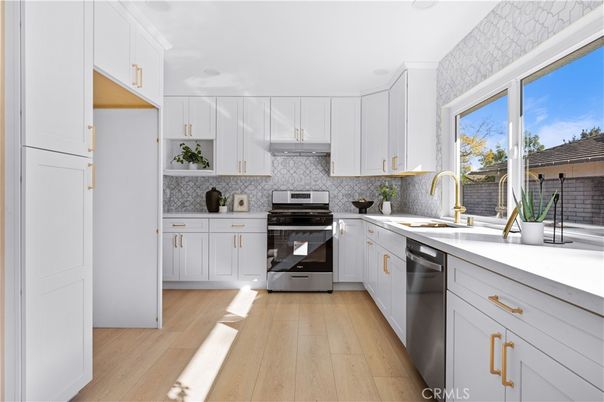 Interior, Kitchen, Stainless Steel Appliances, Wood Texture Flooring