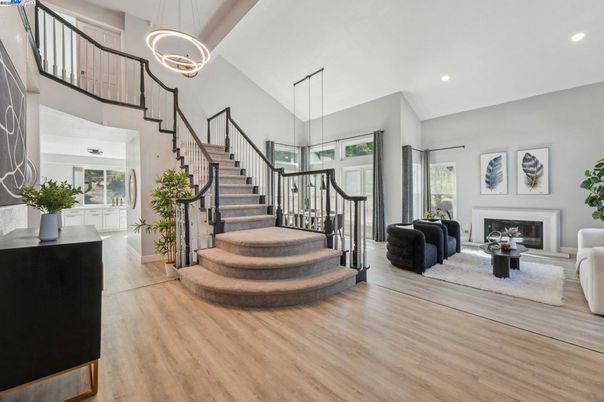 Fireplace, Interior, Living room, Pendant Lights, Recessed Lighting, Wood Texture Flooring