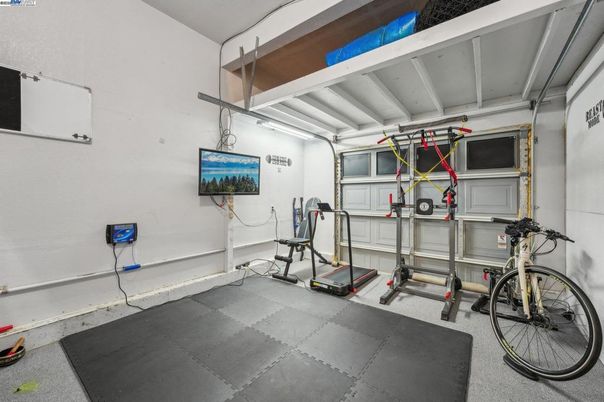 Fitness Equipment, Garage, Interior