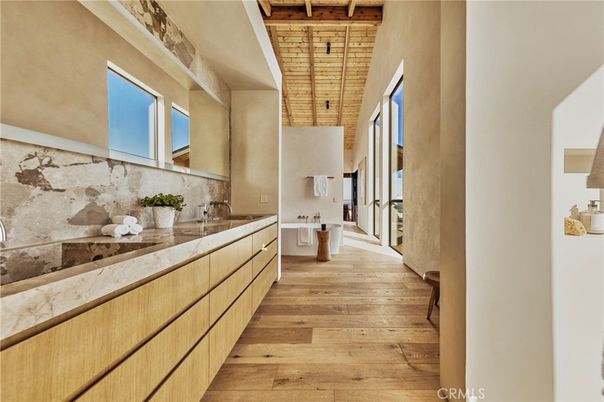 Interior, Pendant Lights, Wooden Beams, Wood Texture Flooring