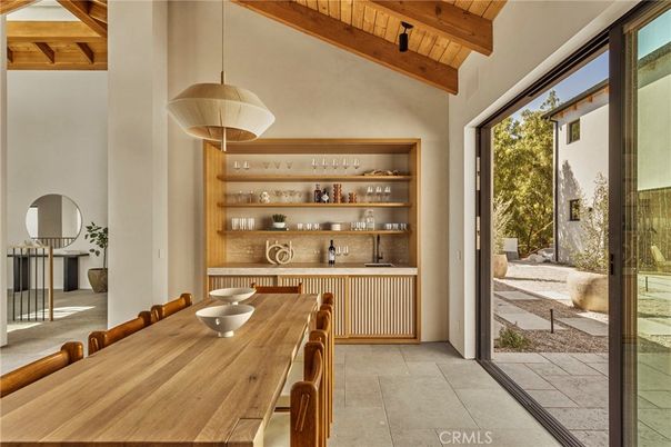 Dining room, Interior, Pendant Lights, Wooden Beams, Wooden Ceilings