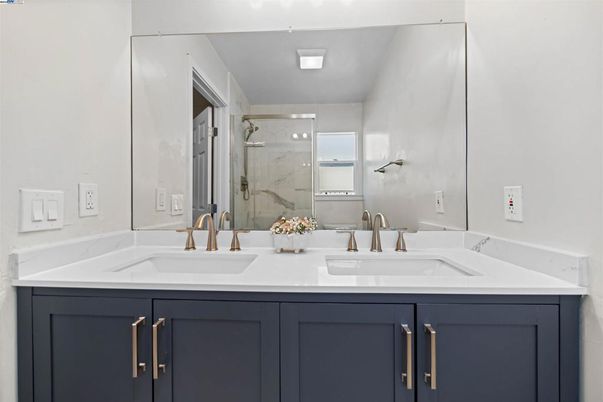 Bathroom, Dual Sink Vanities, Glass Shower, Interior, Marble Walls
