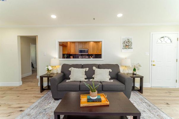 Interior, Kitchen, Living room, Recessed Lighting, Wood Texture Flooring