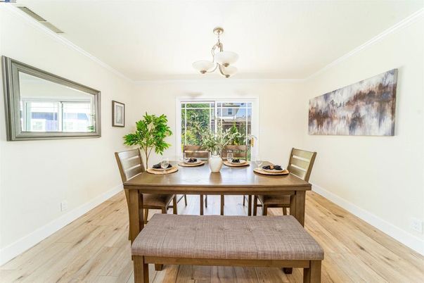 Dining room, Interior, Wood Texture Flooring