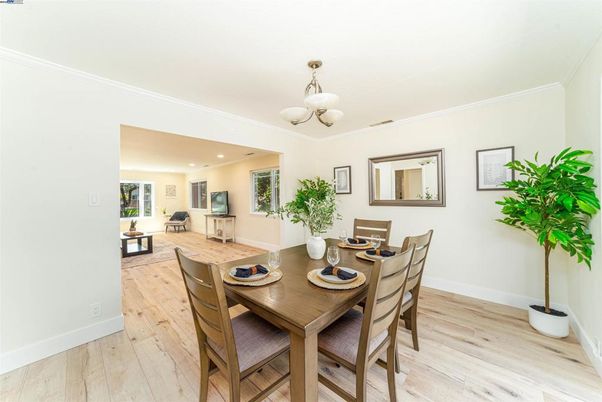 Dining room, Interior, Recessed Lighting, Wood Texture Flooring