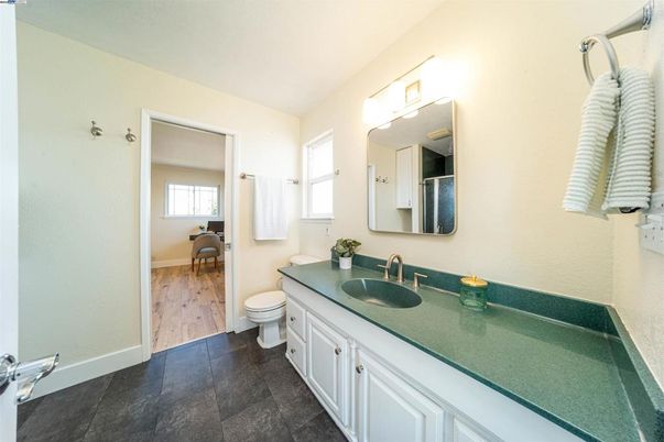 Bathroom, Dual Sink Vanities, Interior, Wood Texture Flooring